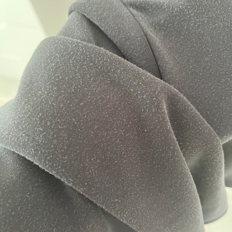 Oysho Giyim Alınan Eşofman Takımında Kısa Sürede Tüylenme Sorunu