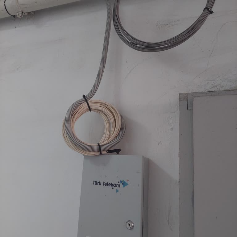 3 Aydır Apartmana Fiber İnternet Bağlanmıyor, Çözüm Bekliyoruz