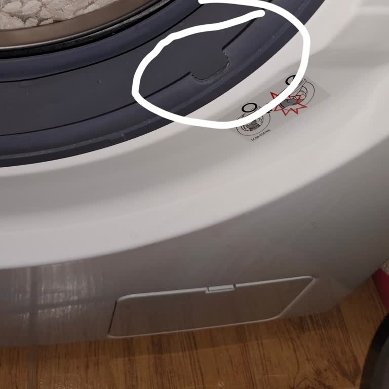 Garanti Kapsamında Olması Gereken Arıza İçin Servisten Yanıt Bekliyorum