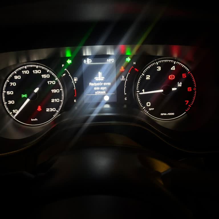 Sıfır Alınan Araç İlk Günden Arızalandı, Bilgi Verilmedi Ve Mağdur Edildim