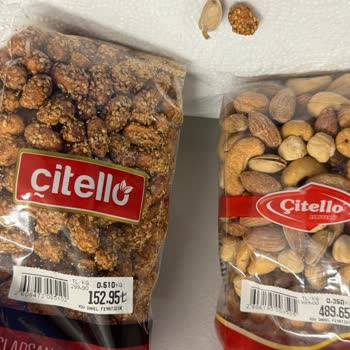 Çitello Kuruyemişleri Paketinden Kurt Çıkması Nedeniyle Hijyen Endişesi Yaşadık