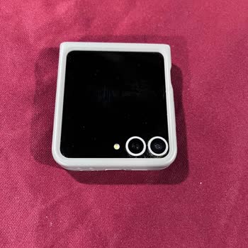 Samsung Katlanabilir Telefonumun Ekran Sorunu Ve Servis Mağduriyeti