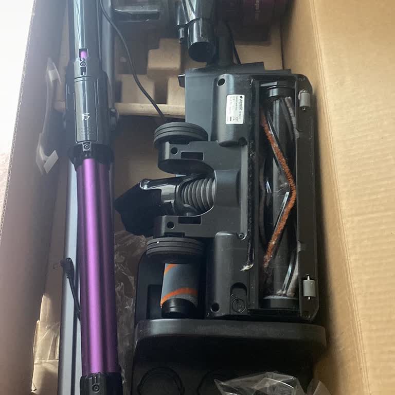 Hediye Gelen Süpürge İlk Kullanımda Tamamen Arızalandı, Çözüm Bekliyorum