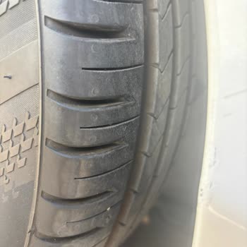 Kumho Lastiklerde 1 Yılda Çatlama Ve Garanti Mağduriyeti