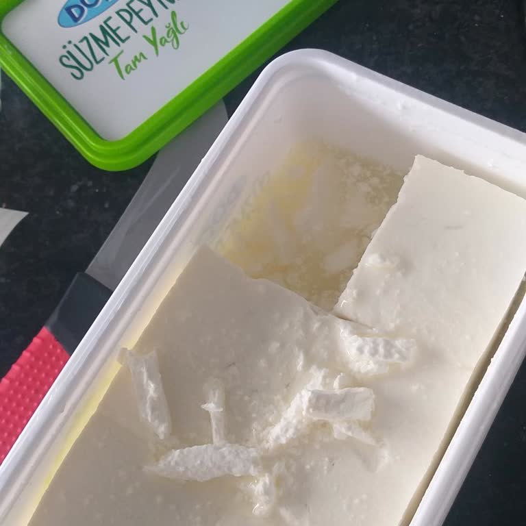 Aldığım Peynirde Küf Ve Yağ Eksikliği Sorunu
