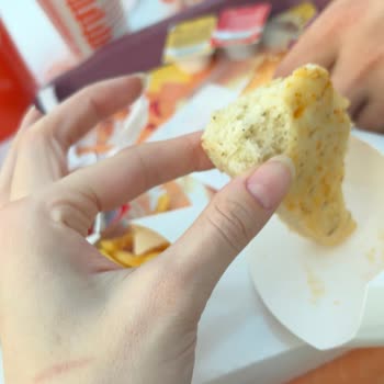 Bayat Ürünler Ve İlgisiz Çalışanlar Nedeniyle Yaşanan Büyük Hayal Kırıklığı