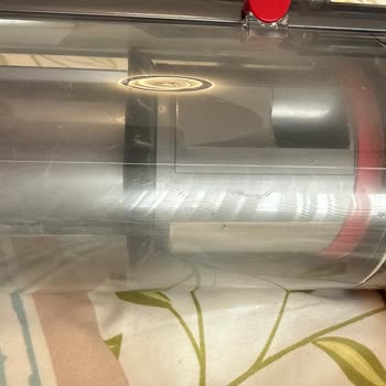 Servis Sonrası Dyson Süpürgemde Oluşan Çizikler Ve Mağduriyet