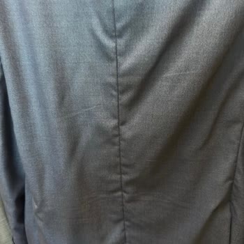 İlk Kullanımda Bozulan Takım Elbise İçin Vakko'dan Çözüm Bekliyorum