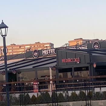 Helvacı Ali Bayat Helva Satışı Ve Ürün Tazeliği Konusunda Şikayet