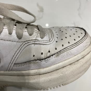 Nike Ayakkabının Dikişleri Kısa Sürede Açıldı Garantiye Rağmen Değişim Reddedildi