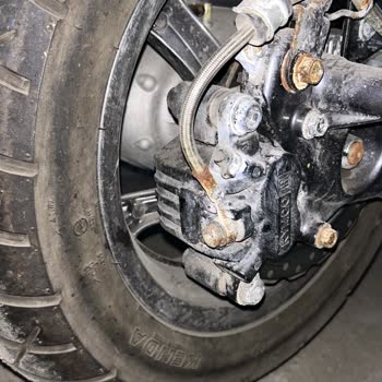 Kısa Sürede Paslanan Motosiklet Parçaları İçin Ücretsiz Değişim Talebi