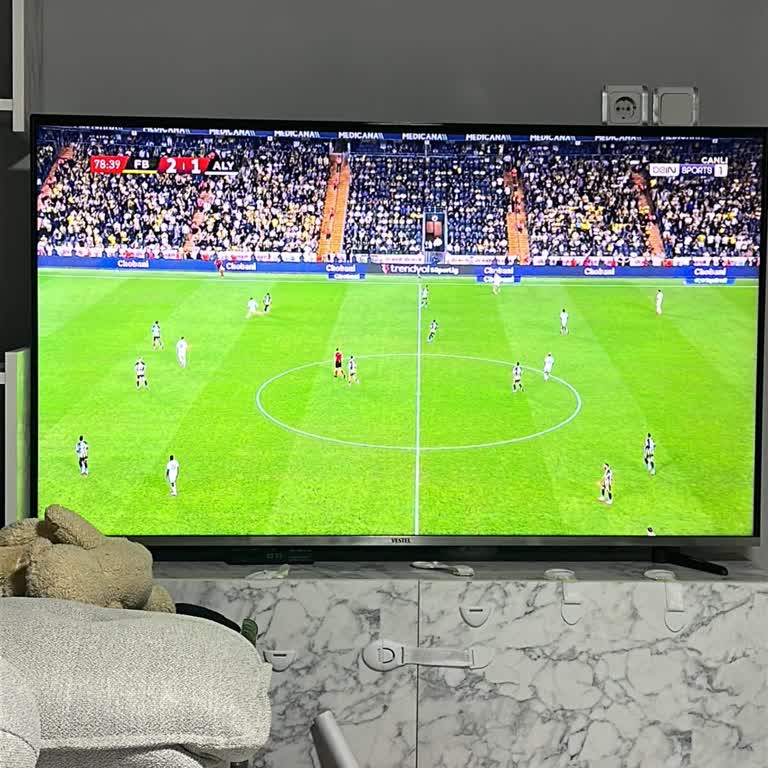 Vestel QLED TV Sürekli Arızalanıyor Servis Ve Yedek Cihaz Da Sorunlu