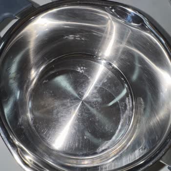 Zwilling Çelik Tencere Seti Kısa Sürede Çizildi Ve Yıprandı, Çözüm Alamadım