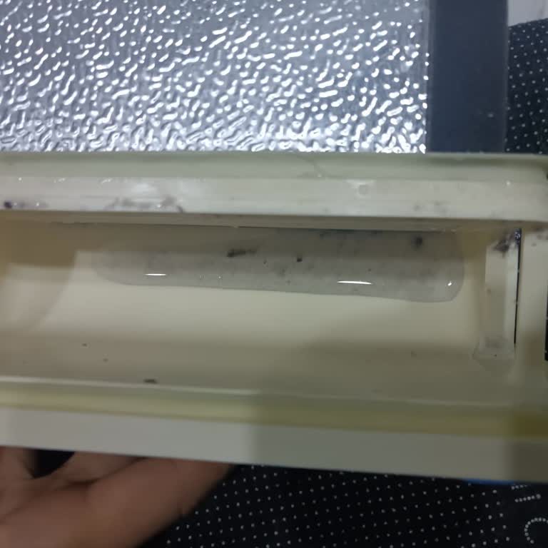 Kurutma Makinesi İlk Günden Arızalı, Servis Çözüm Sunmuyor