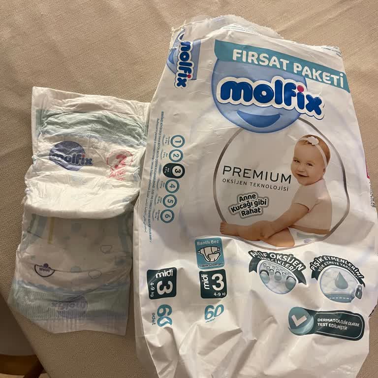 Molfix Premium Baby Diapers Seem Fake And Poor Quality Despite Label
