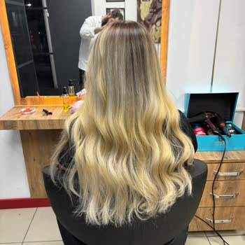 Kuaför Mehmet Yalçınkaya Kuaförde Saç Boyama Ve Hizmet Sonrası Yaşanan Mağduriyet