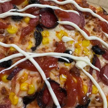 Yanmış Pizza Ve Eksik Ürünlerle Gelen Özensiz Sipariş Deneyimi