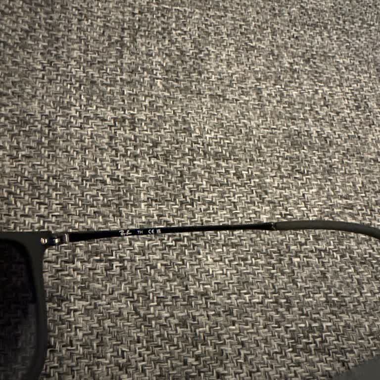 Aldığım Rayban Gözlüğün Orijinalliğinden Şüpheliyim, Açıklama Bekliyorum