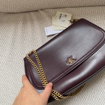 Sipariş Edilen Çantanın Rengi Yanlış Geldi, İade Süreci Zorlayıcı