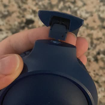 JBL Garanti Kapsamında Kırılan Kulaklığa Kullanıcı Hatası Denilip Çözüm Sunulmuyor