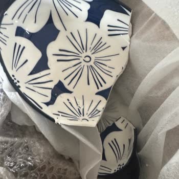 Kırık Gelen Tabaklar İçin Yenisi Gönderilmiyor Mağdur Edildim