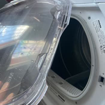 Kurutma Makinesi Su Haznesi Kapağı Sürekli Düşüyor Ve Kırıldı, Garanti Kapsamında Destek Alamıyorum