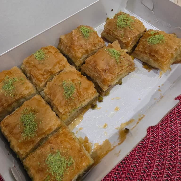 Yemeksepeti Bayat Ve Sağlıksız Ürün, İade Talebime Dönülmüyor