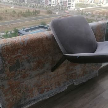 Efe Halı Yıkama Islak Lekeli Halı Ve Kötü Muamele Sonrası Ücret İadesi Talebi!