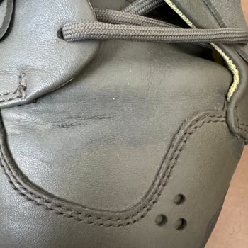 İki Ayda Deforme Olan Ayakkabı Ve Yetersiz Müşteri Hizmeti