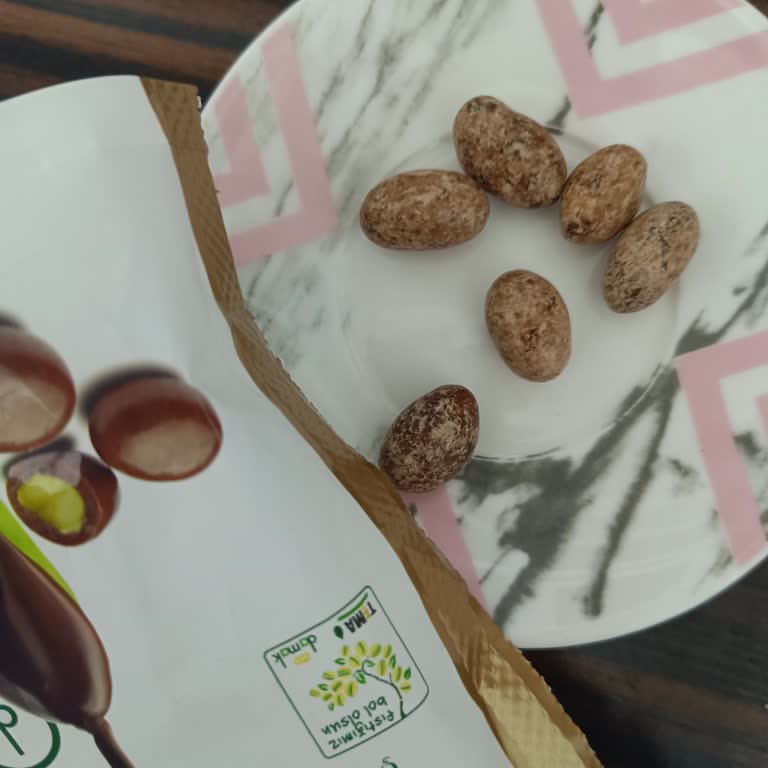 Bozuk Nestle Damak Draje Çikolata Ve Ücret İade Talebi