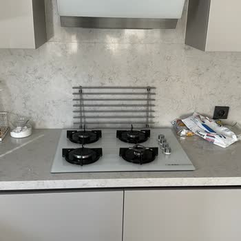 Belenco Mutfak Tezgahında Sıcak Tencere Sonrası Yanık Oluştu, Çözüm Bekliyorum