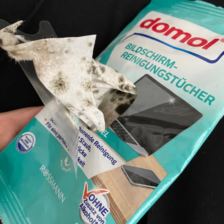 Rossmann'dan Aldığım Islak Mendiller Küflü Çıktı, Mağduriyetim Giderilmiyor