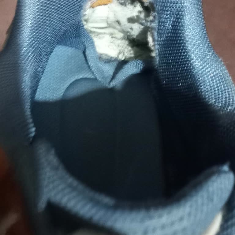 Vicco İki Ayda Yırtılan Çocuk Ayakkabısı Hayal Kırıklığı Yarattı