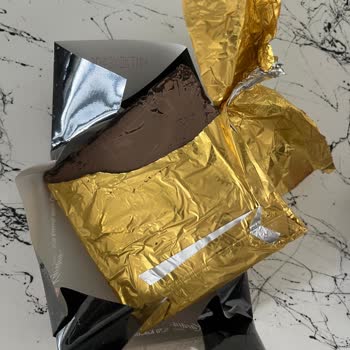 Bozuk Çikolata Nedeniyle Sağlık Endişesi Ve Hayal Kırıklığı