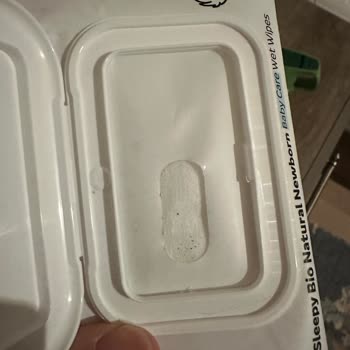 Küflü Islak Havlu Ve Cevapsız Müşteri Hizmetleri