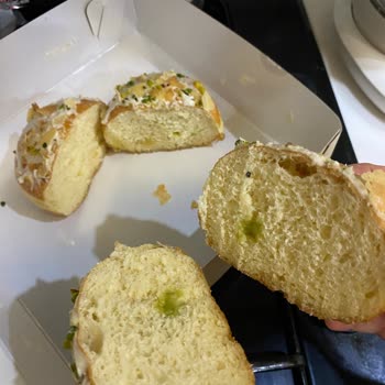 Krema Dolgulu Donut Boş Çıktı, Ücret İadesi Talep Ediyorum