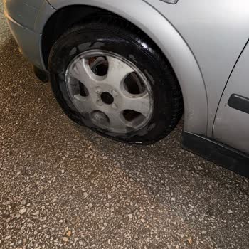 Yol Çalışması Sonrası Oluşan Çukurlar Nedeniyle Aracım Zarar Gördü Ve Mağduriyet Yaşadım