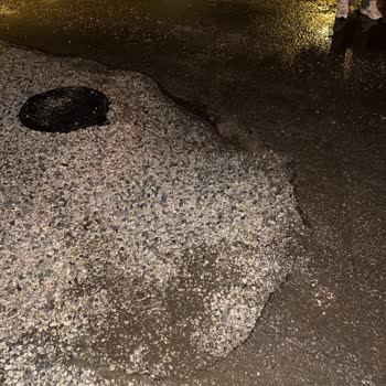 Yol Çalışması Sonrası Oluşan Çukurlar Nedeniyle Aracım Zarar Gördü Ve Mağduriyet Yaşadım