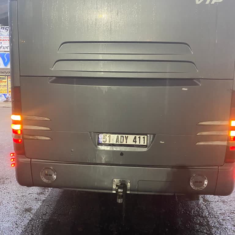 Koltuklarımız Islaktı Ve Otobüs Seferi İptal Edilip Haber Verilmeden Mağdur Edildik