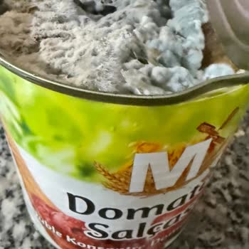 Son Kullanma Tarihi Geçmemiş Salça Tamamen Küflü Çıktı, Büyük Hayal Kırıklığı Yaşadım