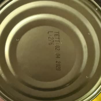 Son Kullanma Tarihi Geçmemiş Salça Tamamen Küflü Çıktı, Büyük Hayal Kırıklığı Yaşadım