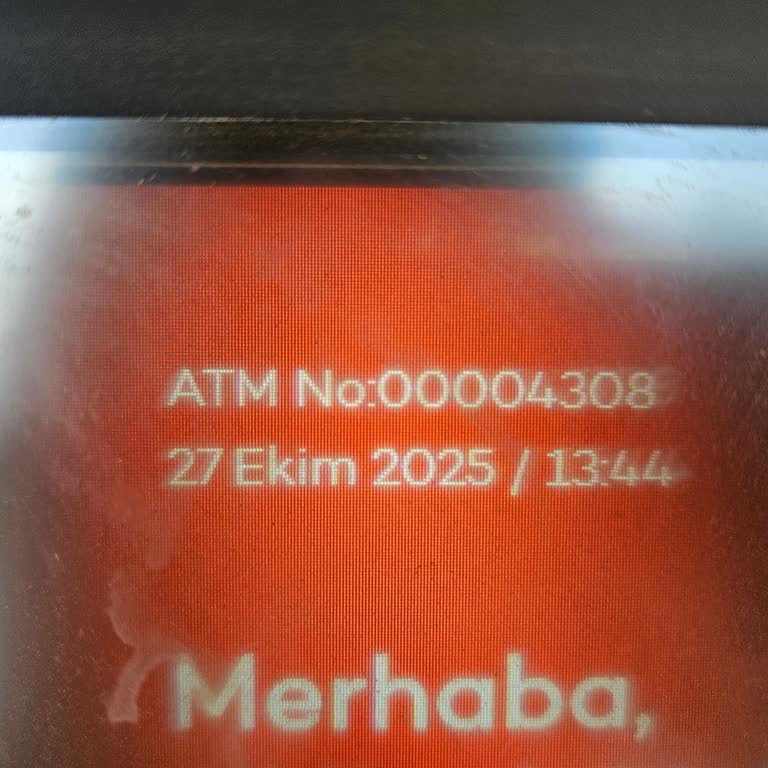 ATM'de Kaybolan 15.000 TL Param İçin 3 Gündür Çözüm Bekliyorum