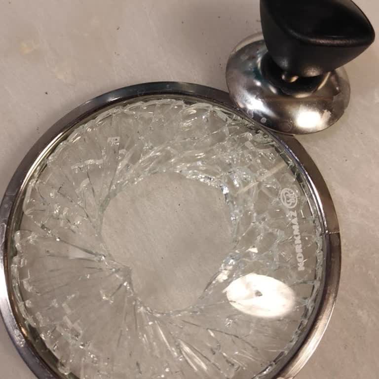 Kendi Kendine Çatlayan Cam Kapak İçin Yardım Bekliyorum