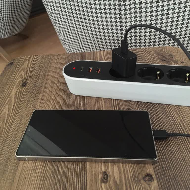 Samsung S25 Ultra Sürekli Şarj Olmama Sorunu