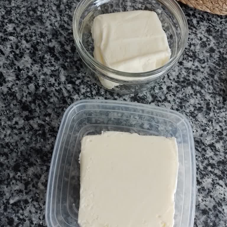 Sipariş Verdiğim Tereyağının Kalitesi Beklentimin Çok Altında Ve Müşteri Hizmetlerine Ulaşamıyorum