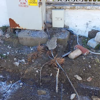 ASKİ Çalışmaları Sonrası Mahallede Altyapı Sorunları Ve Güvenlik Tehlikesi