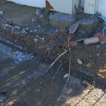 ASKİ Çalışmaları Sonrası Mahallede Altyapı Sorunları Ve Güvenlik Tehlikesi