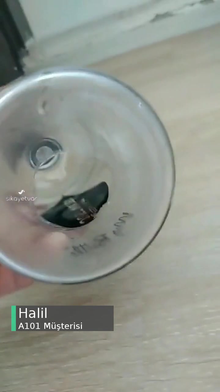 A101'den 2 Gün Önce Alınan Altı Kırılan Suluk! videonun kapak resmi