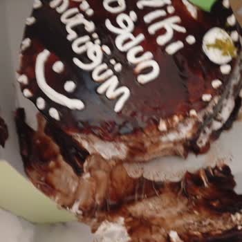 Yemeksepeti Doğum Günü Pastası Teslimatında Yaşanan Sorun Ve Eksik İade