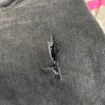 Mavi'den Alınan Jean Kısa Sürede Yıprandı Ve Garanti Desteği Bekliyorum